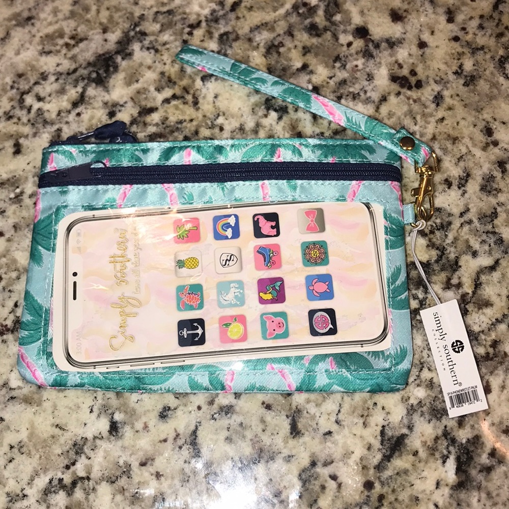 NWT Simply Southern Phone 📱 Wristlet ❤️💙💚💛💜